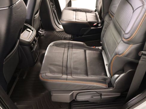 Used 2023 Lincoln Navigator Black Label AWD/4WD image 13