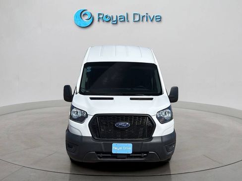 Used 2022 Ford Transit 250 148 High Roof AWD image 8