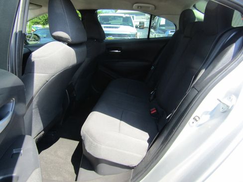 Used 2021 Toyota Corolla LE image 10
