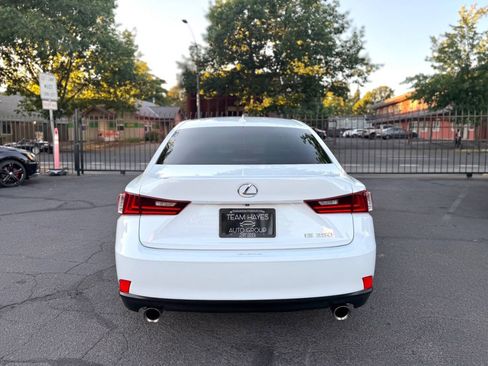 Used 2014 Lexus IS 250 w/ F-Sport Package RWD image 7