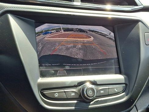Used 2022 Chevrolet TrailBlazer LS FWD image 22