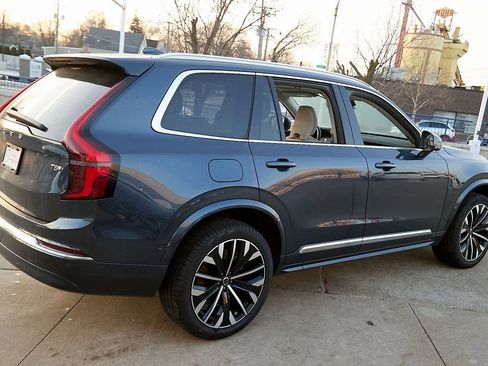 New 2026 Volvo XC90 T8 Ultra image 8