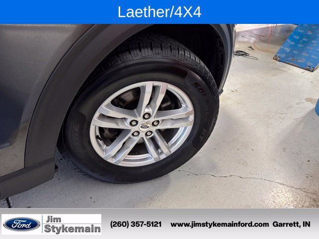 Used 2020 Ford Explorer XLT w/ Equipment Group 202A AWD/4WD image 36