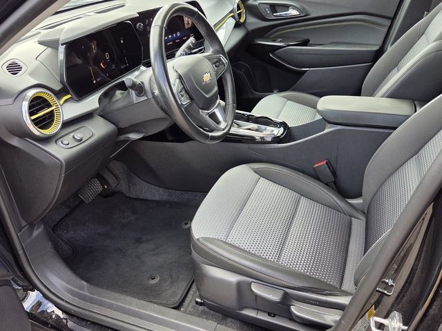 Certified 2024 Chevrolet Trax LT w/ Driver Confidence Package FWD image 9