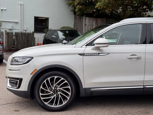 Used 2020 Lincoln Nautilus Reserve w/ Cargo Utility Package AWD/4WD image 10