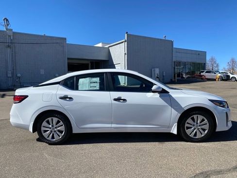 New 2025 Nissan Sentra S image 6