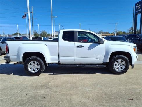 Used 2018 GMC Canyon W/T w/ Convenience Package image 5