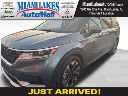Used 2024 Kia Carnival EX