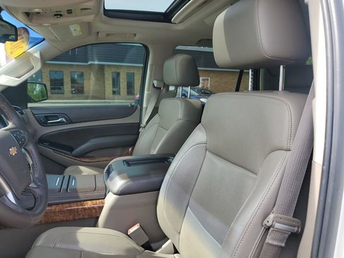 Used 2015 Chevrolet Tahoe LTZ AWD/4WD image 18