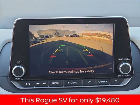 Used 2023 Nissan Rogue SV image 27