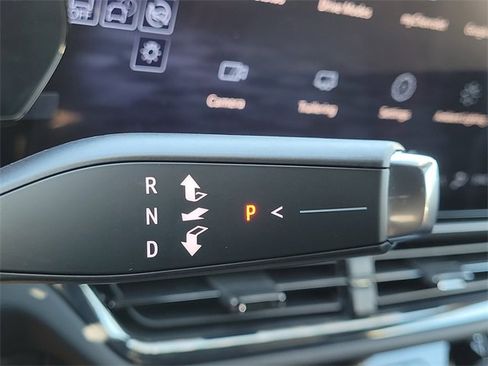 New 2026 Chevrolet Equinox EV RS image 13