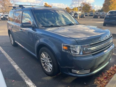 Used 2019 Ford Flex SEL w/ Class III Trailer Tow Package image 1