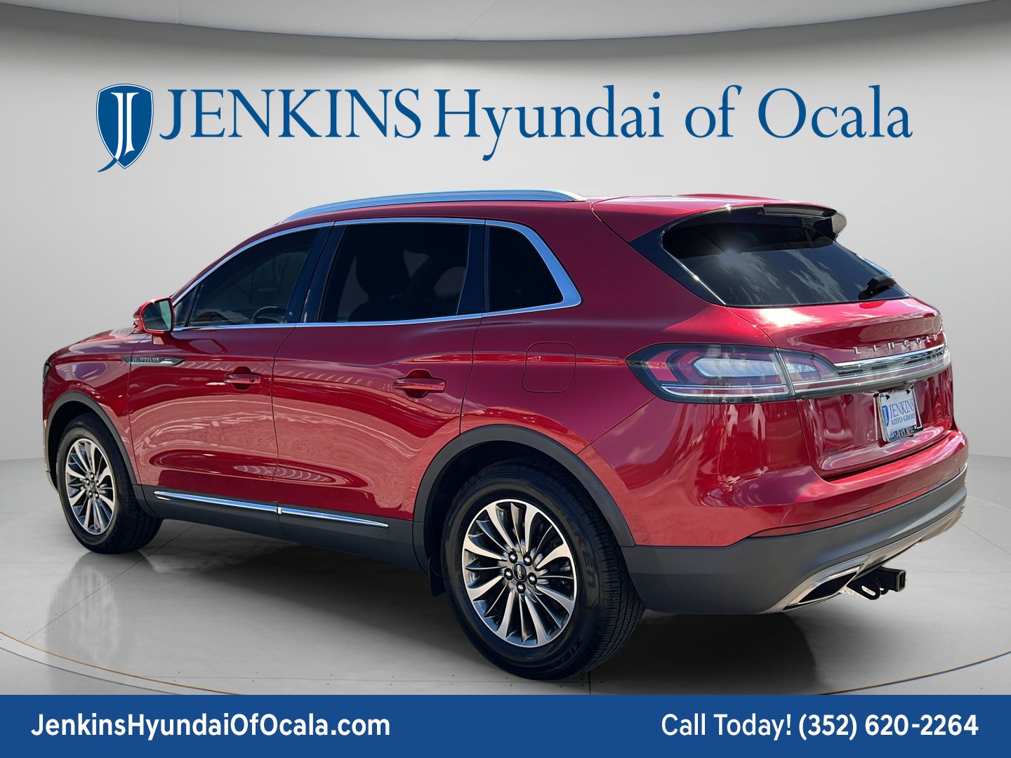 Used 2020 Lincoln Nautilus FWD w/ Equipment Group 101A image 9