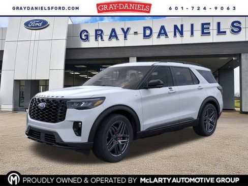 New 2026 Ford Explorer ST-Line w/ ST-Line Street Pack RWD image 1