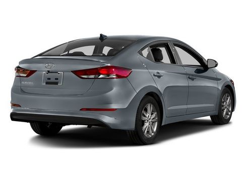 Used 2018 Hyundai Elantra SEL FWD image 2
