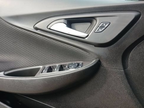Used 2025 Chevrolet Malibu LS FWD image 17