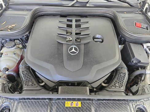 Certified 2023 Mercedes-Benz GLS 580 4MATIC image 32