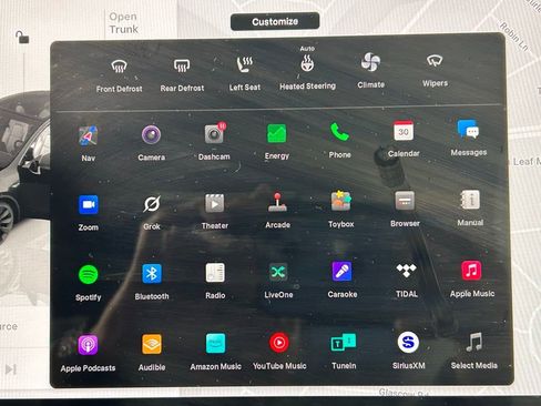 Used 2022 Tesla Model Y Long Range image 22