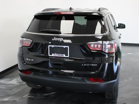 Used 2025 Jeep Compass Limited AWD/4WD image 6
