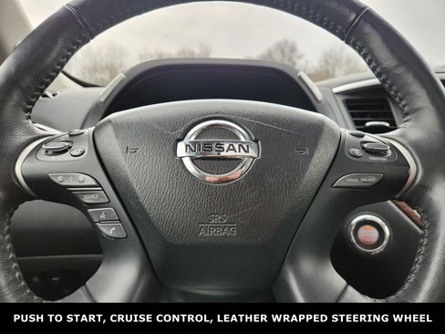 Used 2020 Nissan Pathfinder Platinum AWD/4WD image 7