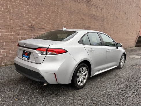 Used 2024 Toyota Corolla LE image 5