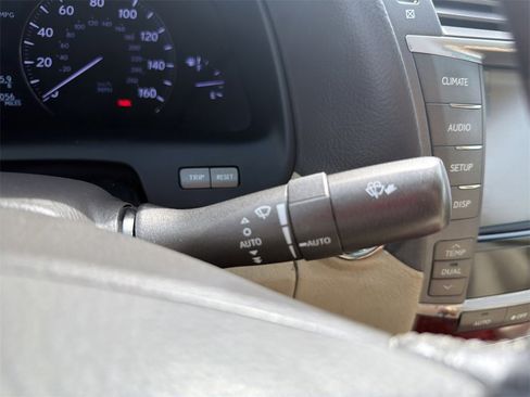 Used 2010 Lexus LS 460 image 26