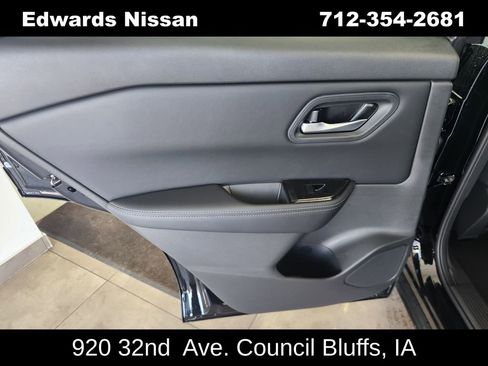 New 2026 Nissan Rogue SV w/ Cold Weather Package image 15