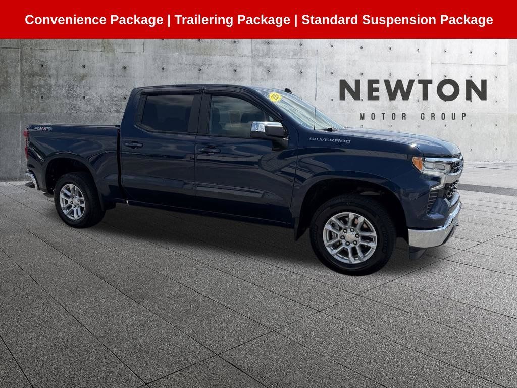 Used 2023 Chevrolet Silverado 1500 LT AWD/4WD image 1