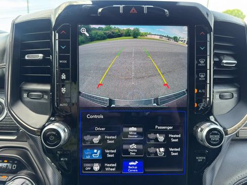 Used 2021 RAM 1500 Limited AWD/4WD image 38