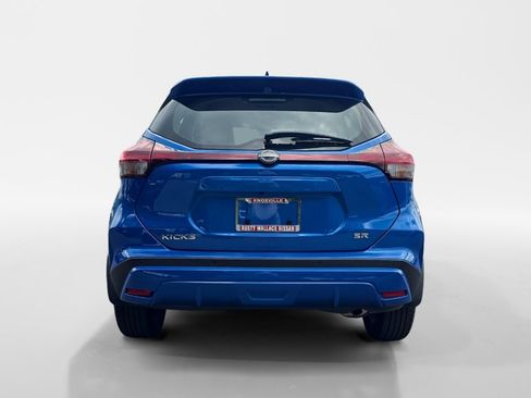 Certified 2024 Nissan Kicks SR image 5