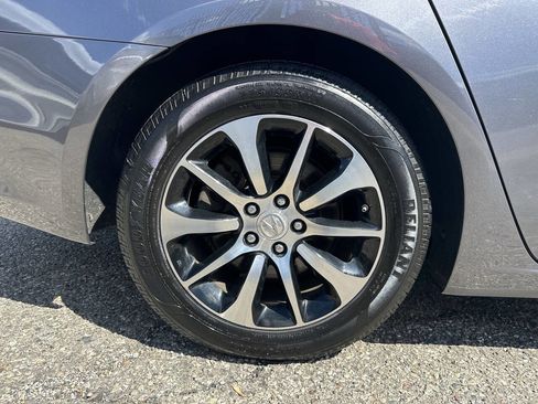 Used 2017 Acura TLX w/ Technology Package FWD image 11