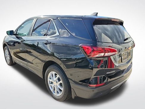 Used 2022 Chevrolet Equinox LT image 3