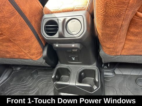 Used 2021 Jeep Wrangler Unlimited Sport AWD/4WD image 33