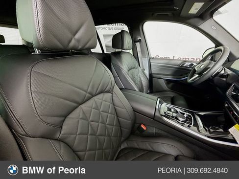 New 2026 BMW X5 xDrive50e w/ M Sport Package image 30