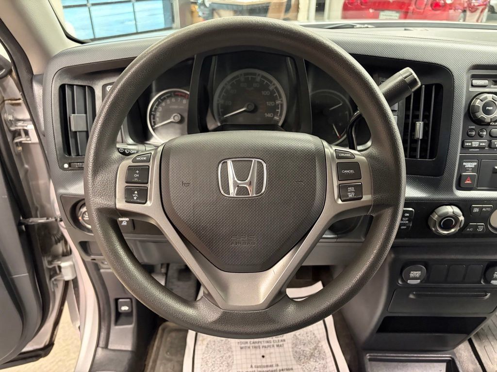 Used 2014 Honda Ridgeline RTS image 10