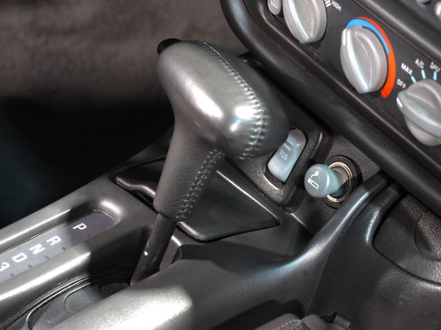 Used 2000 Pontiac Firebird Formula RWD image 49