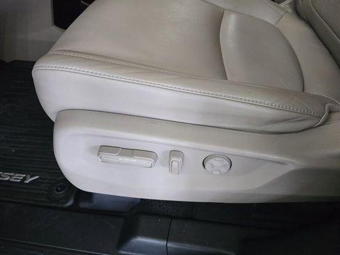 Used 2018 Honda Odyssey EX-L image 19