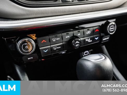 Used 2025 Jeep Compass Limited AWD/4WD image 40