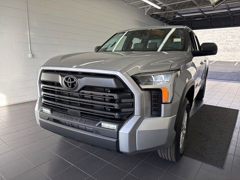 New 2026 Toyota Tundra SR5 image 3