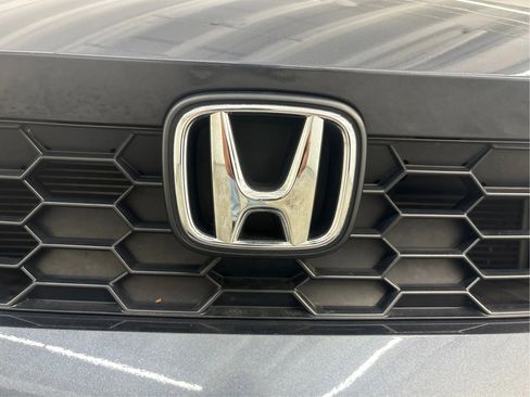 Used 2025 Honda Civic Sport image 35