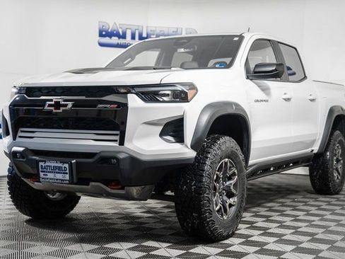 New 2026 Chevrolet Colorado ZR2 w/ Technology Package image 3