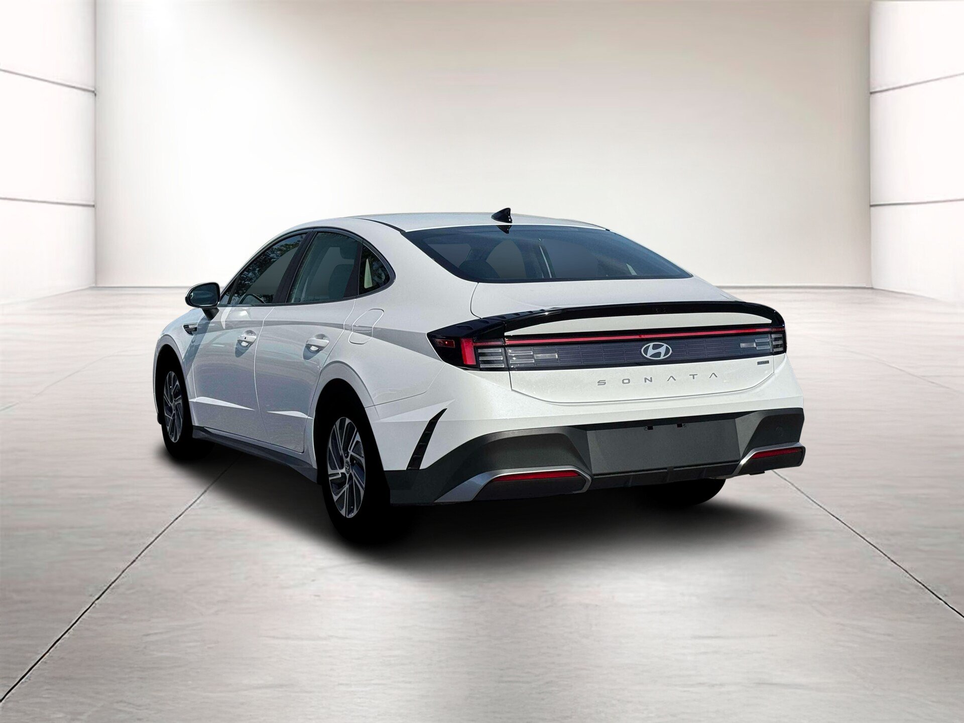 New 2026 Hyundai Sonata Blue FWD image 5