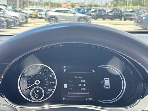 Used 2023 Genesis GV70 2.5T w/ Select Package AWD/4WD image 15