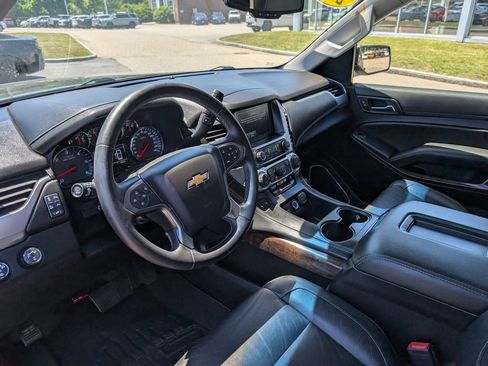 Used 2018 Chevrolet Tahoe LT w/ Z71 Midnight Edition AWD/4WD image 21
