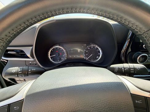 Used 2024 Toyota Highlander LE image 39