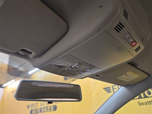 Used 2015 Volkswagen Golf SE image 31