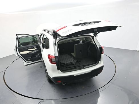 Used 2026 Subaru Ascent Limited w/ Popular Package #2 AWD/4WD image 38