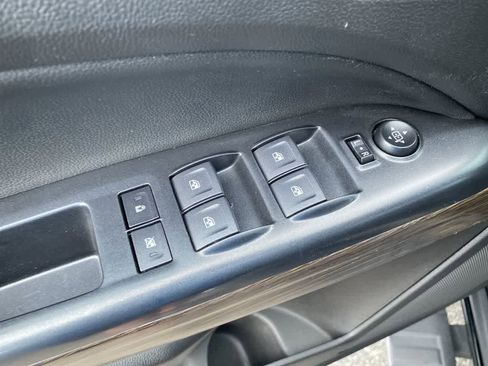 Used 2020 GMC Canyon Denali image 12