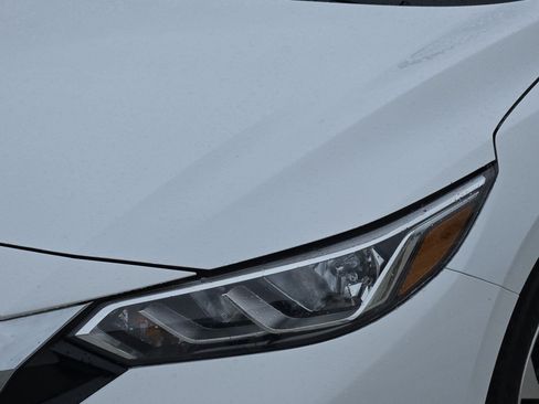 Used 2023 Nissan Sentra SV FWD image 8