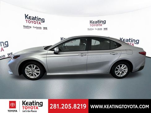 Certified 2025 Toyota Camry LE image 9